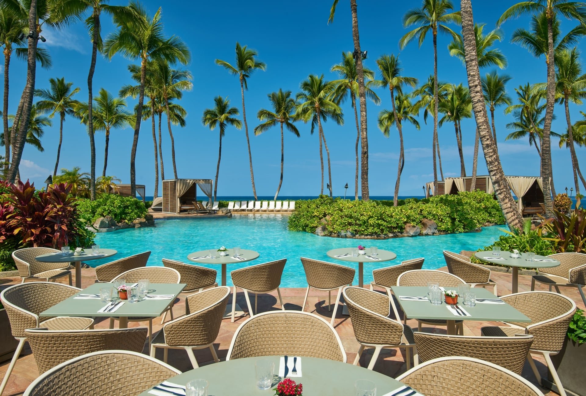 Cabanas Poolside Restaurant