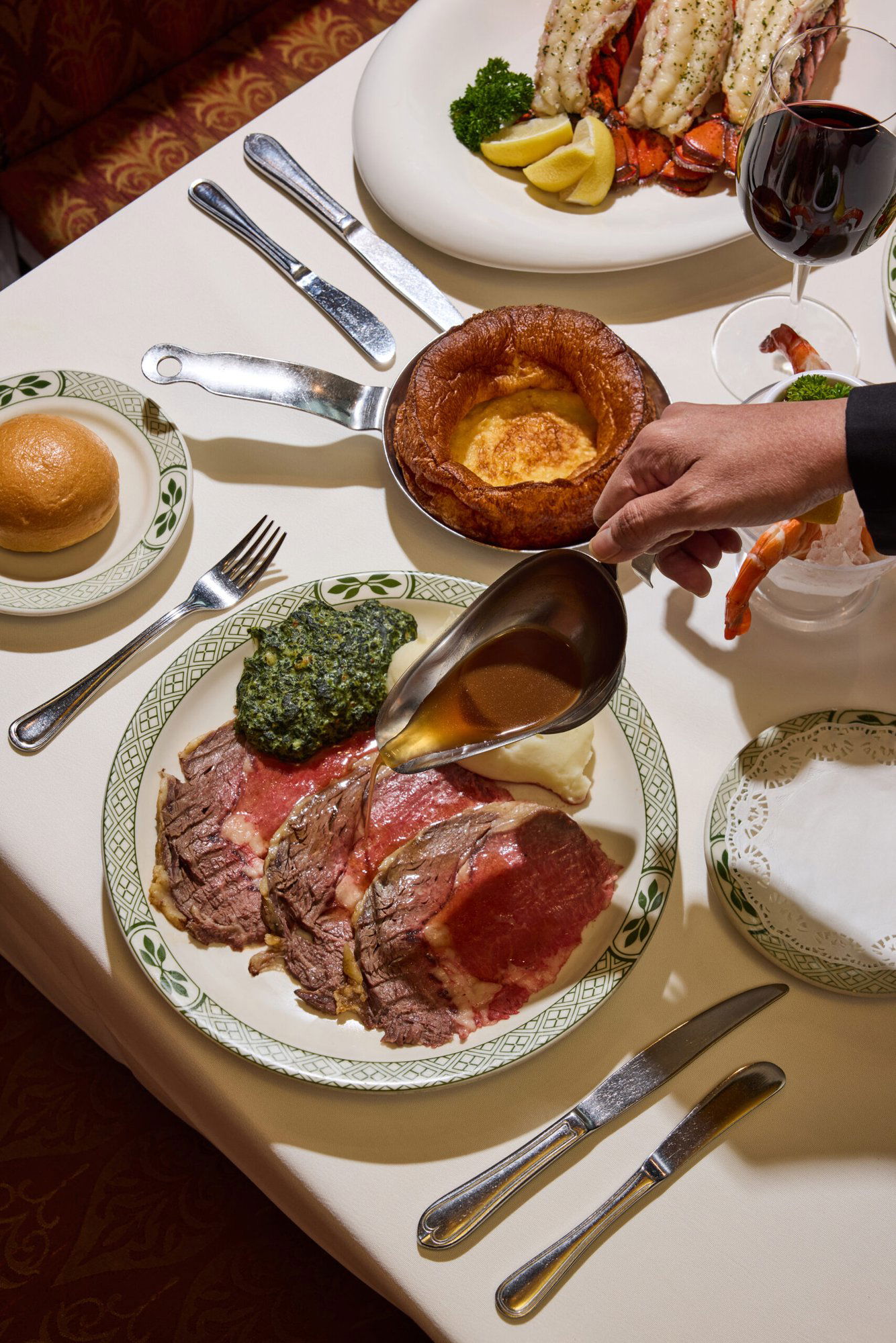Lawry's The Prime Rib Singapore, Restaurant in Singapore