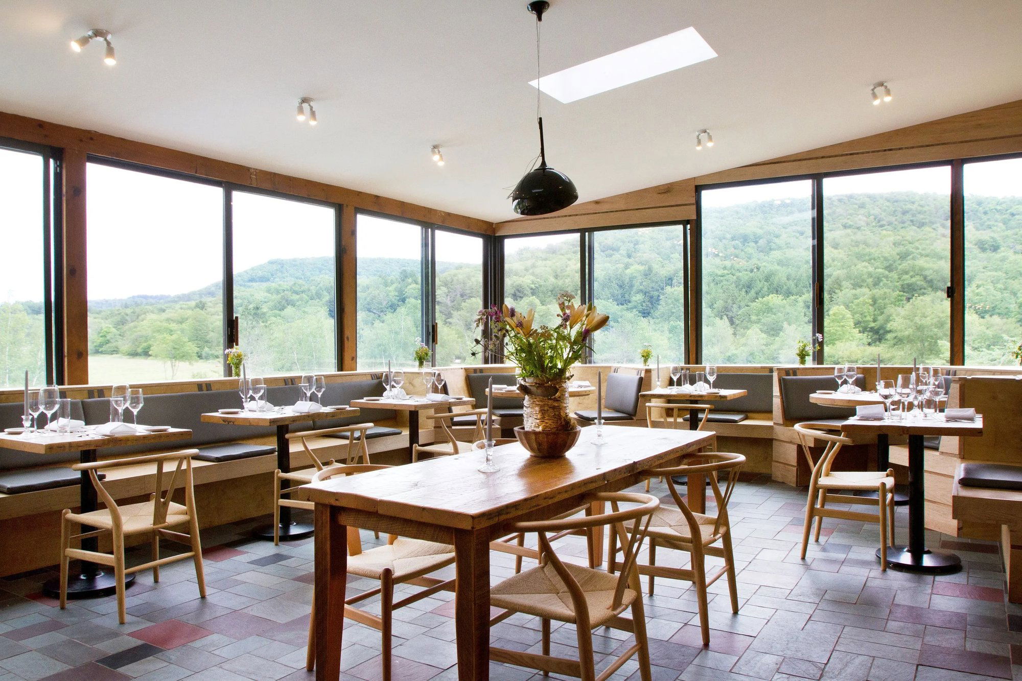 The DeBruce, Restaurant in Livingston Manor