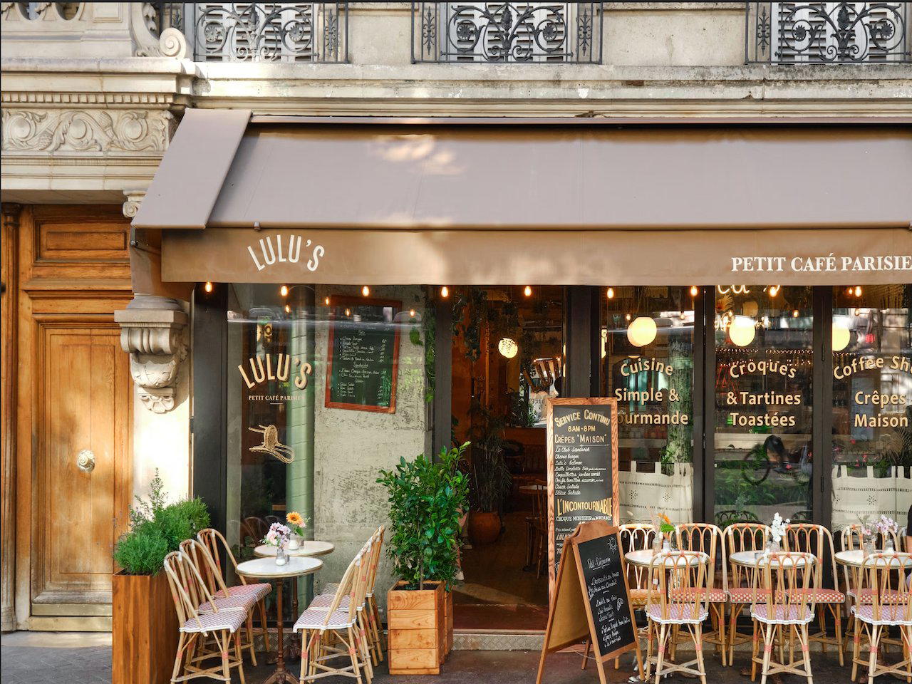Lulu's restaurant in Paris, France