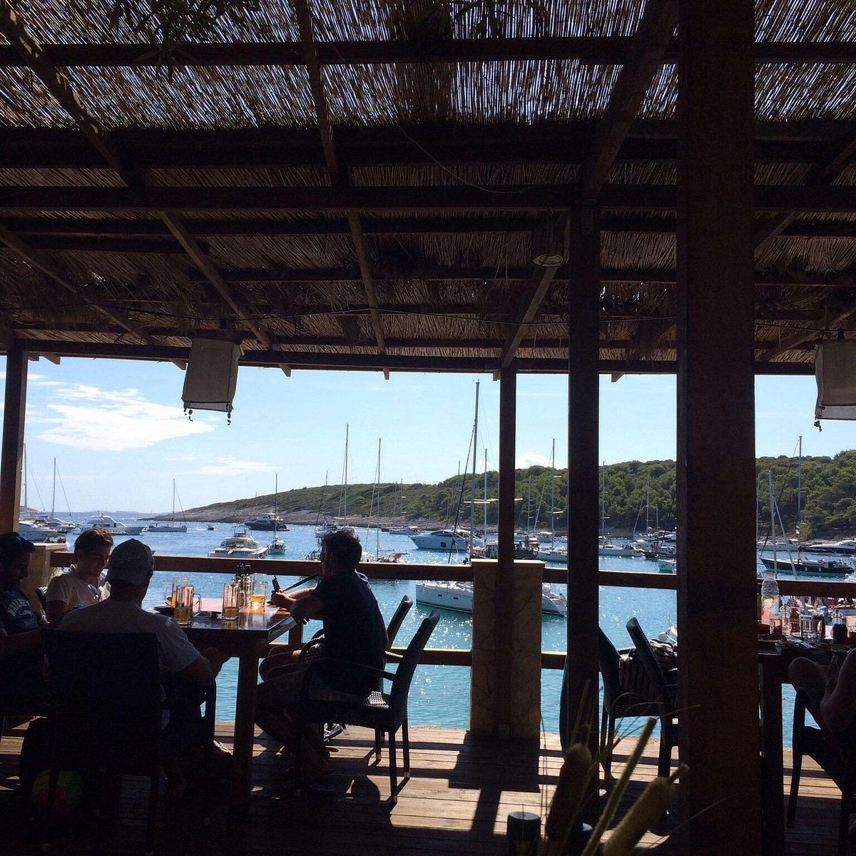 Bacchus Palmižana, Restaurant in Hvar