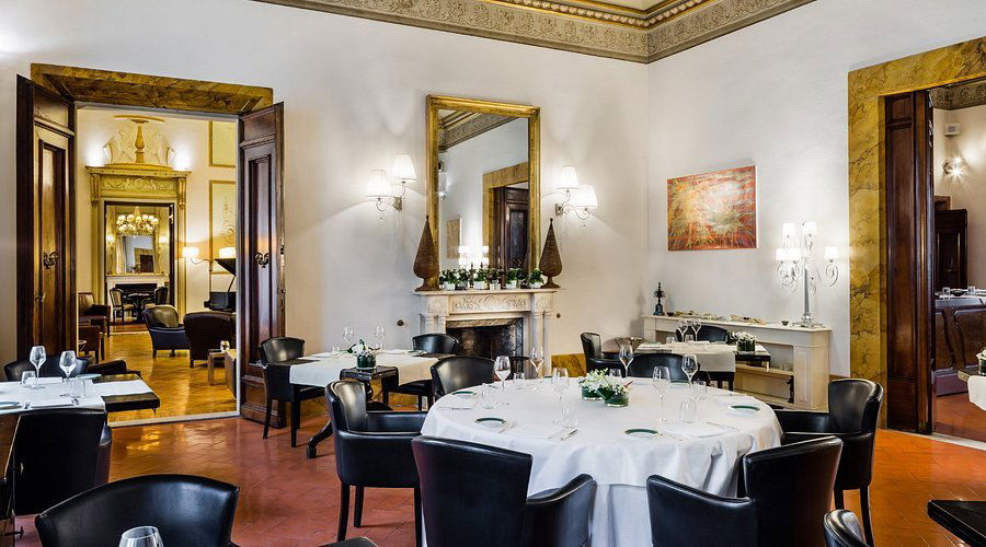 Guelfi e Ghibellini Restaurant, Restaurant in Florence