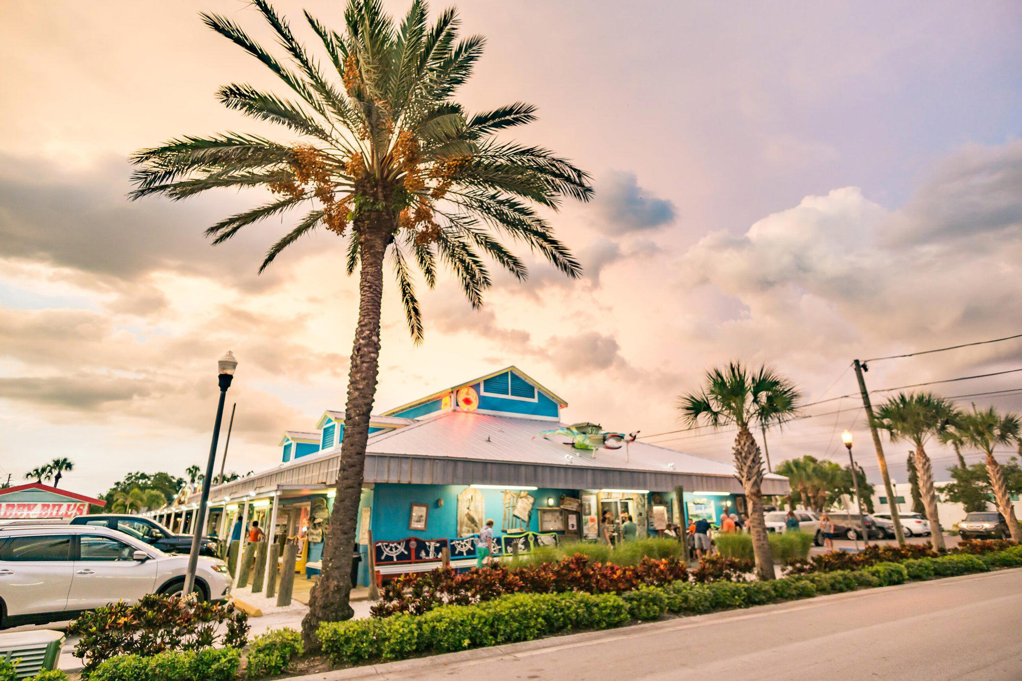 The Original Crabby Bill's restaurant in Indian Rocks Beach, United States