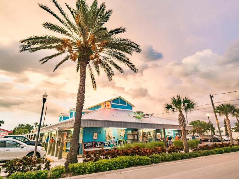 The Original Crabby Bill's, Indian Rocks Beach, United States