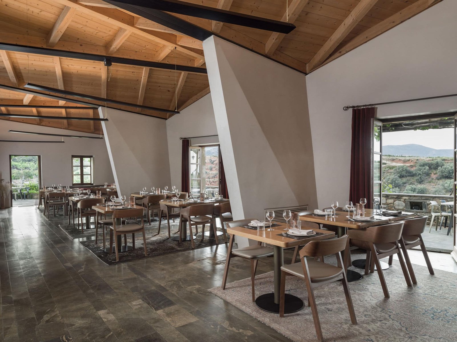 Mouries Restaurant