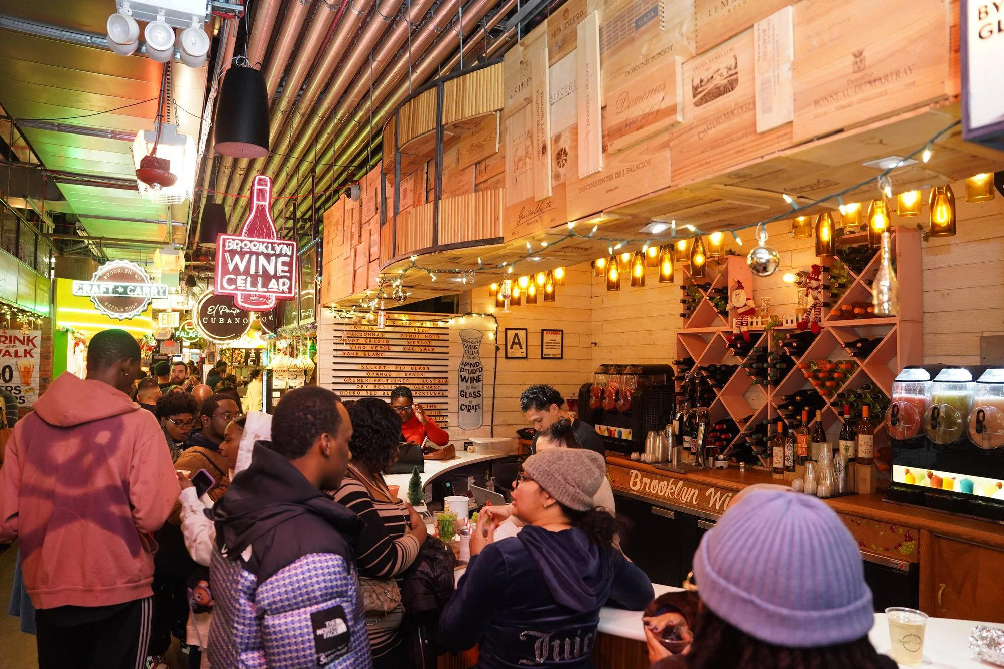 Dekalb Market Hall restaurant in New York City, United States
