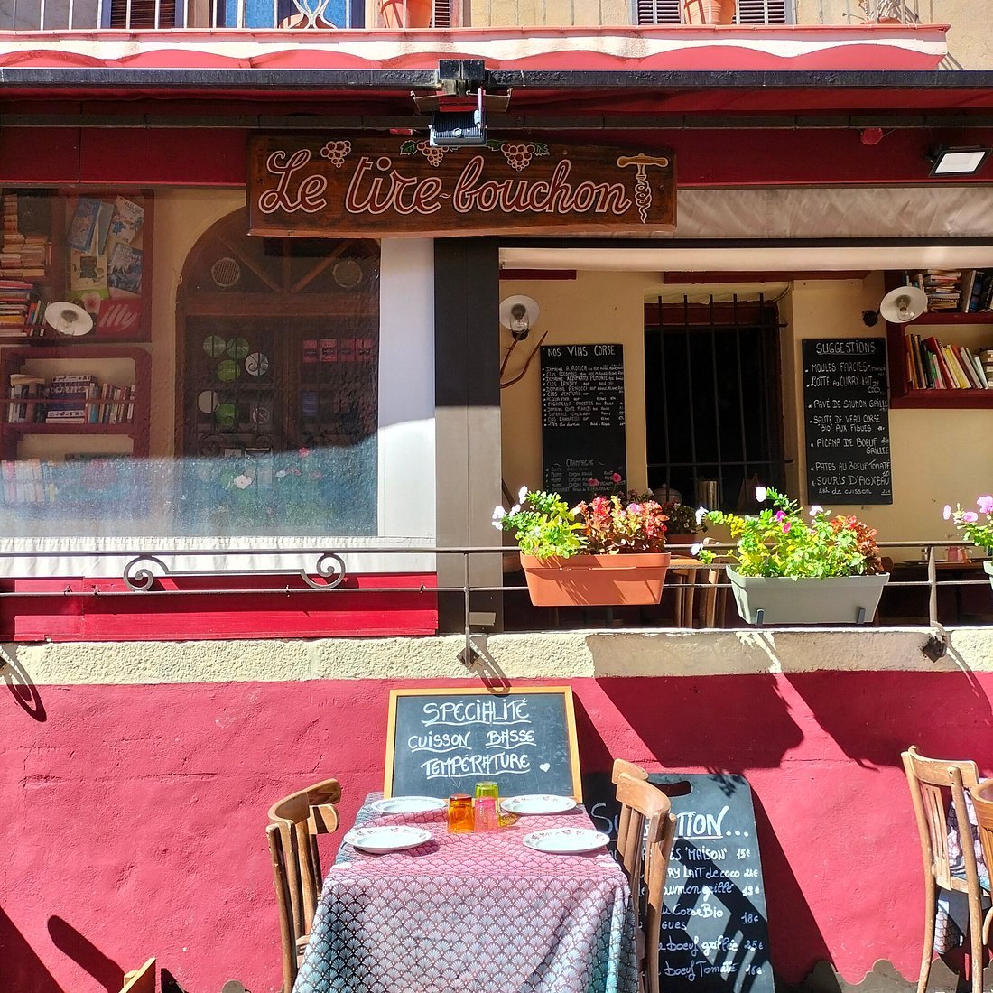 Le Tire Bouchon