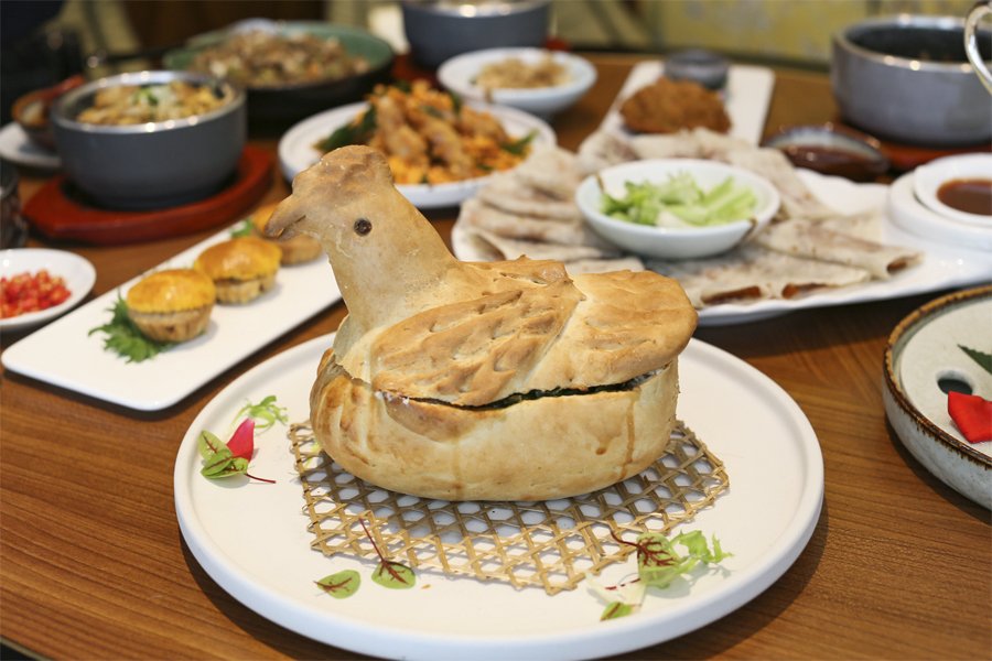 Hua Ting, Restaurant in Singapore