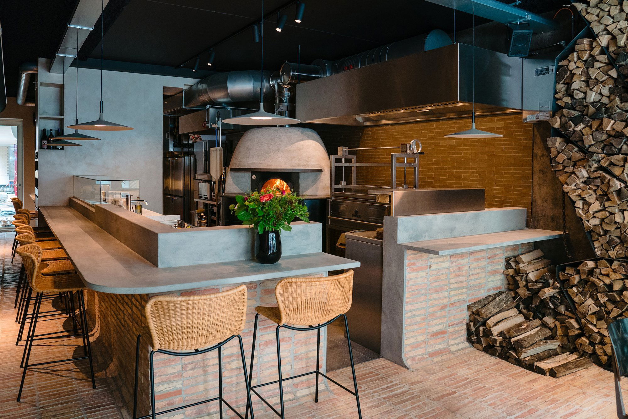 Rocco Eats, Restaurant in Ostend