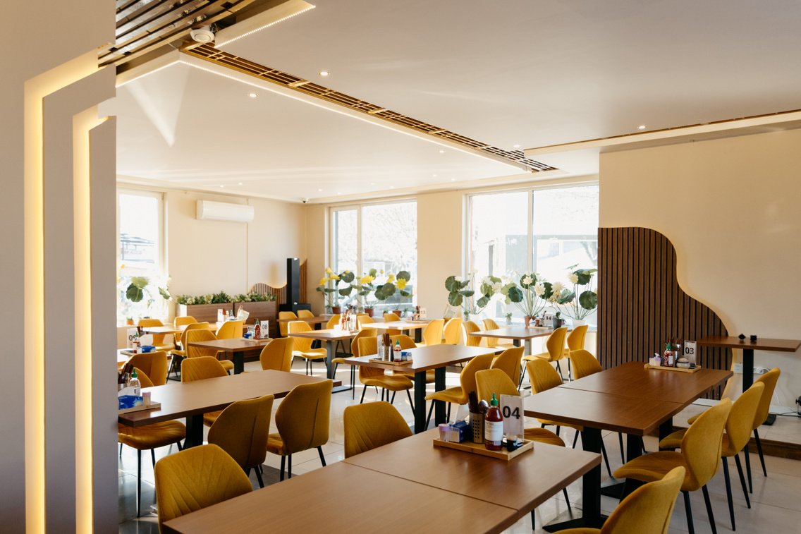 Vietnamese Cuisine by Bian, Restaurant in Budapest