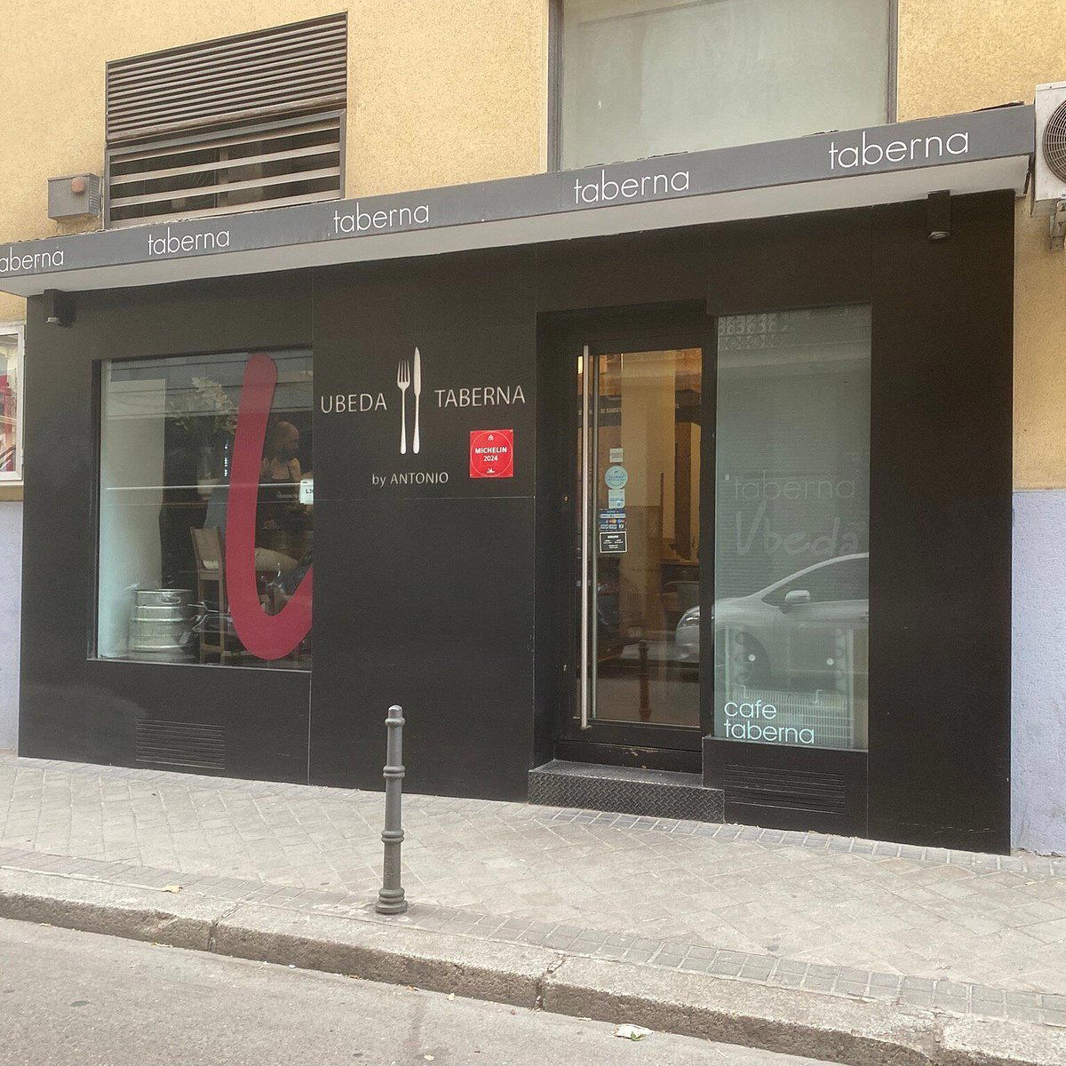 TABERNA ÚBEDA restaurant in Madrid, Spain