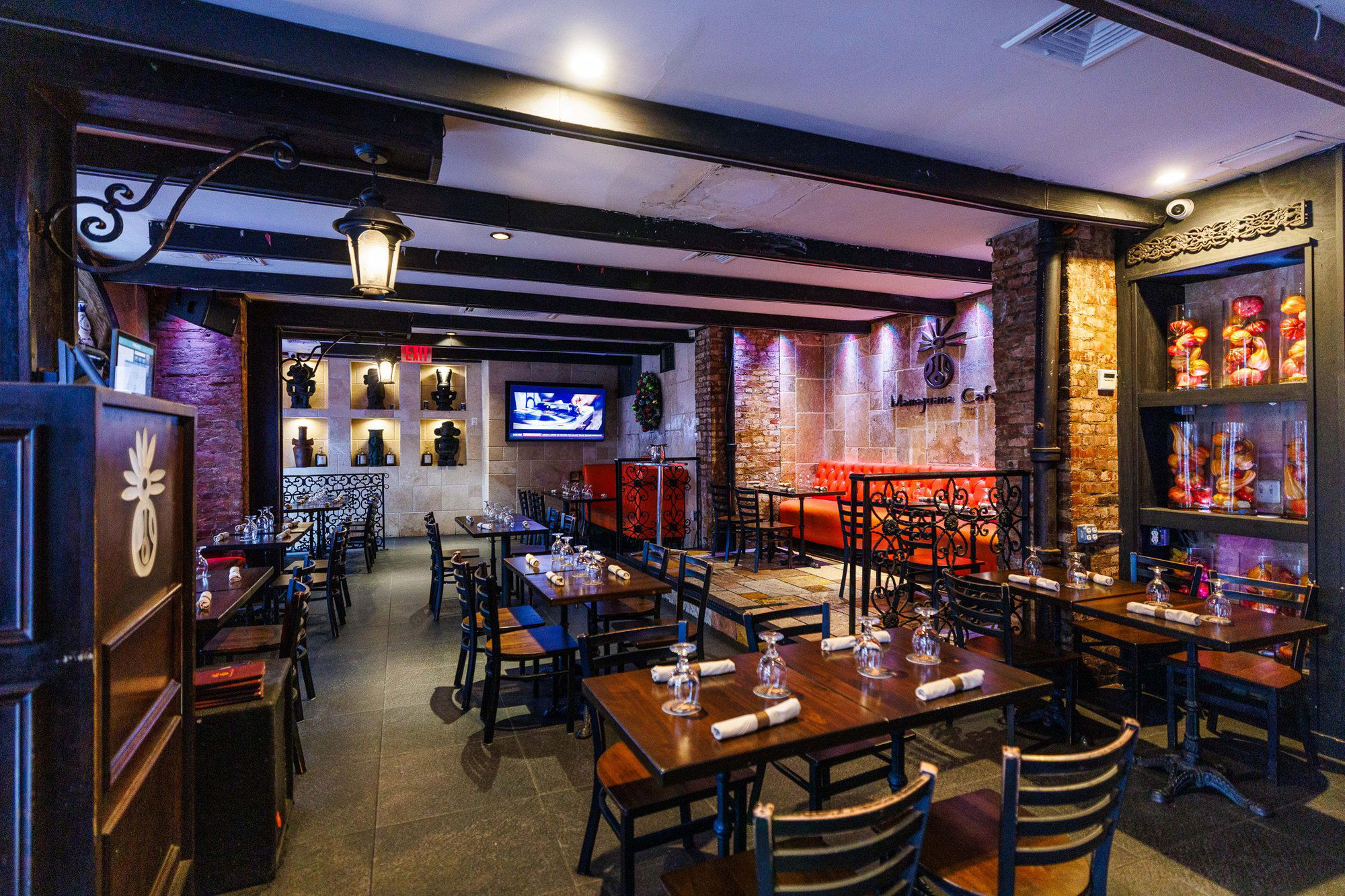 Mamajuana Cafe Inwood, Restaurant in New York City