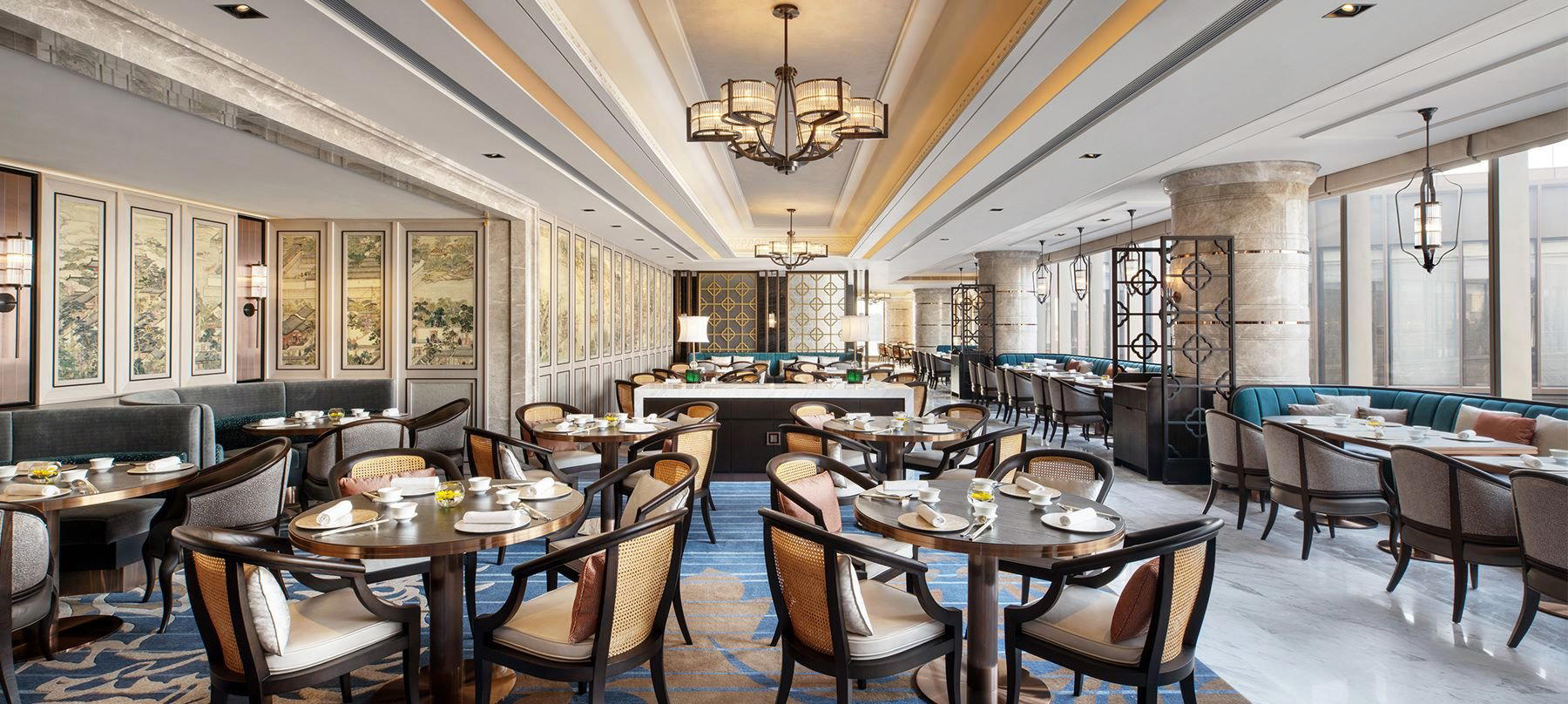 Yue restaurant in Hong Kong, Hong Kong