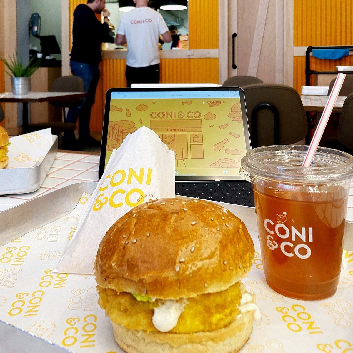 Coni&Co Moda, Restaurant in Istanbul