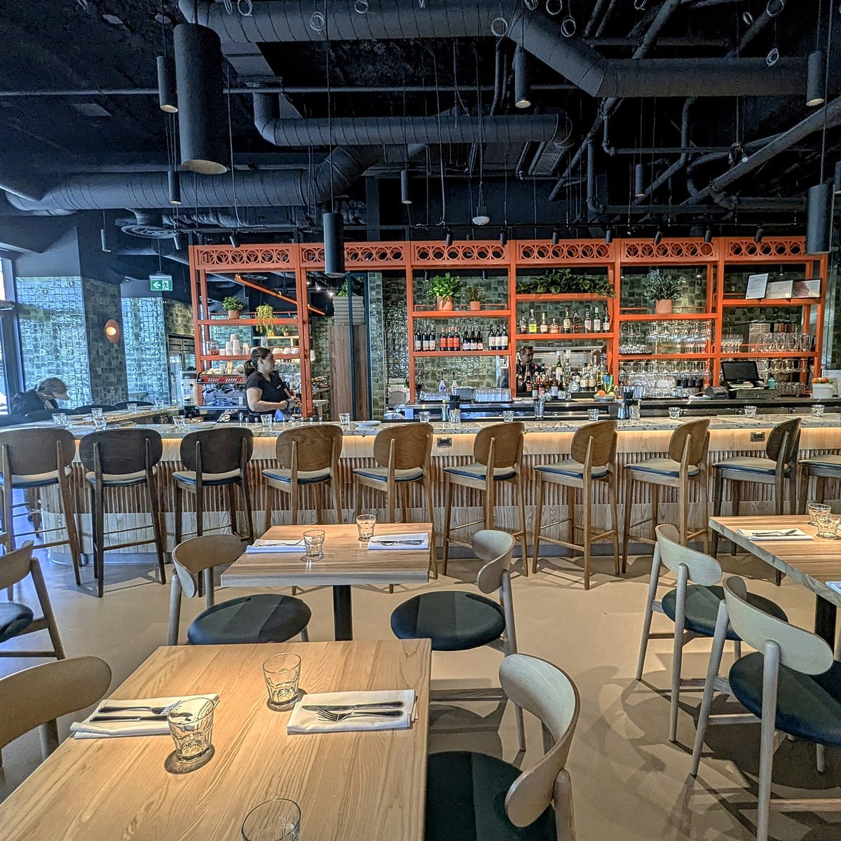 Bardō Brant restaurant in Burlington, Canada