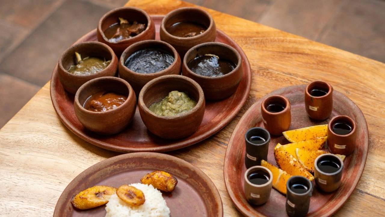 Los Pacos Centro (cambiamos el nombre a Chichilo, ¡búscanos en Google o redes!) restaurant in Oaxaca, Mexico