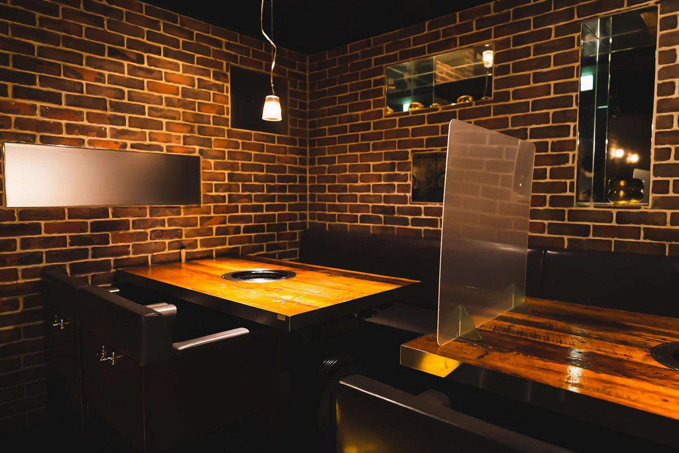トラジ 西麻布店 restaurant in Tokyo, Japan