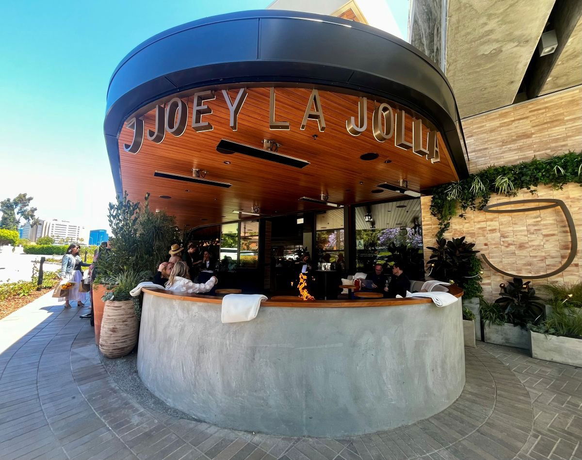 JOEY La Jolla, Restaurant in San Diego