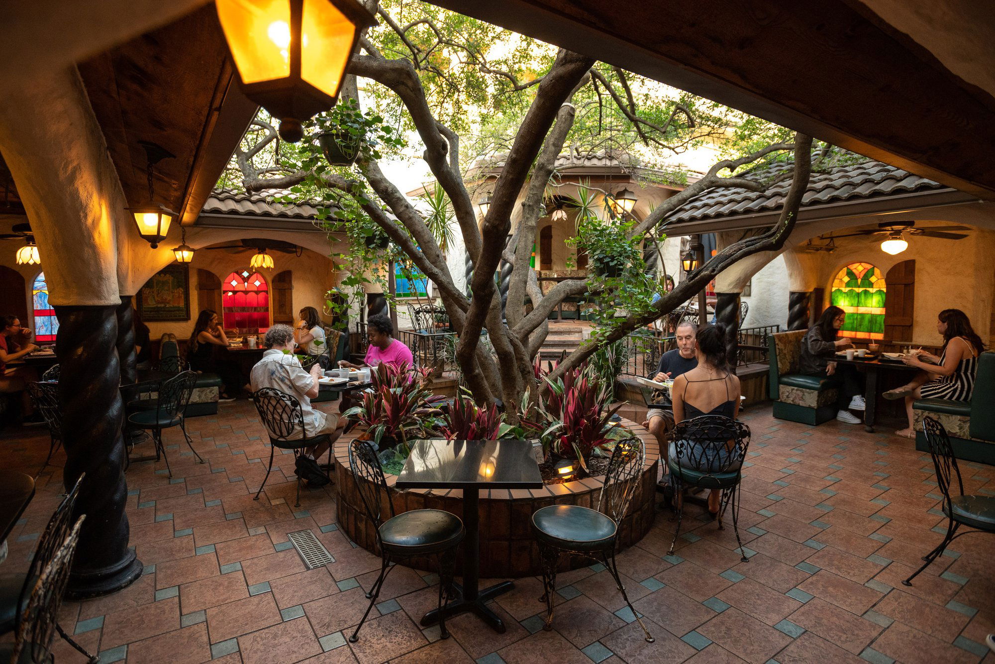 Kalachandji's, Restaurant in Dallas