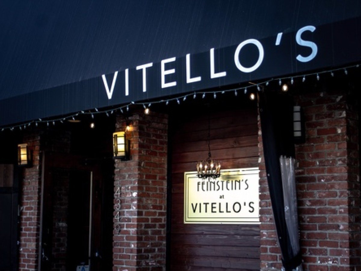 Vitello's Restaurant restaurant in Studio City, United States