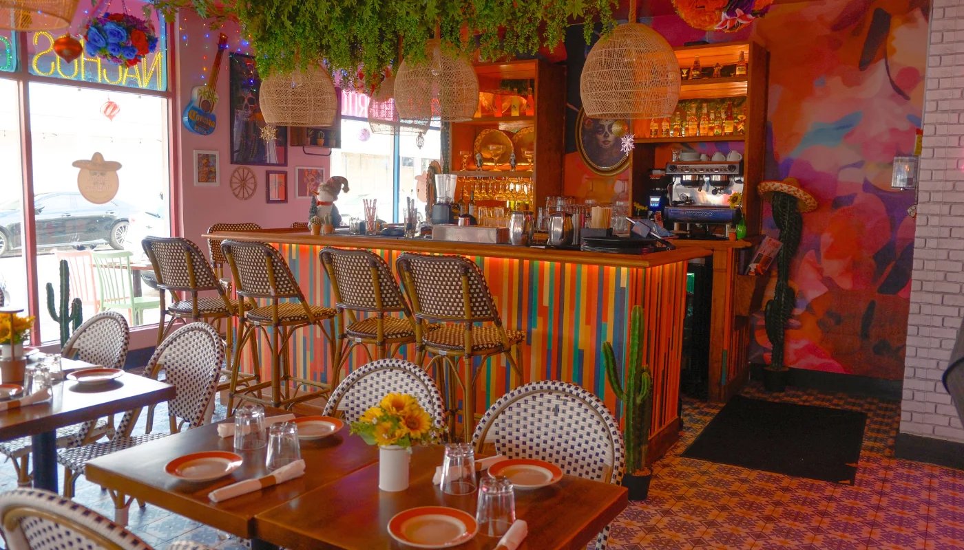 Esquina Mexicana, Restaurant in Miami Beach