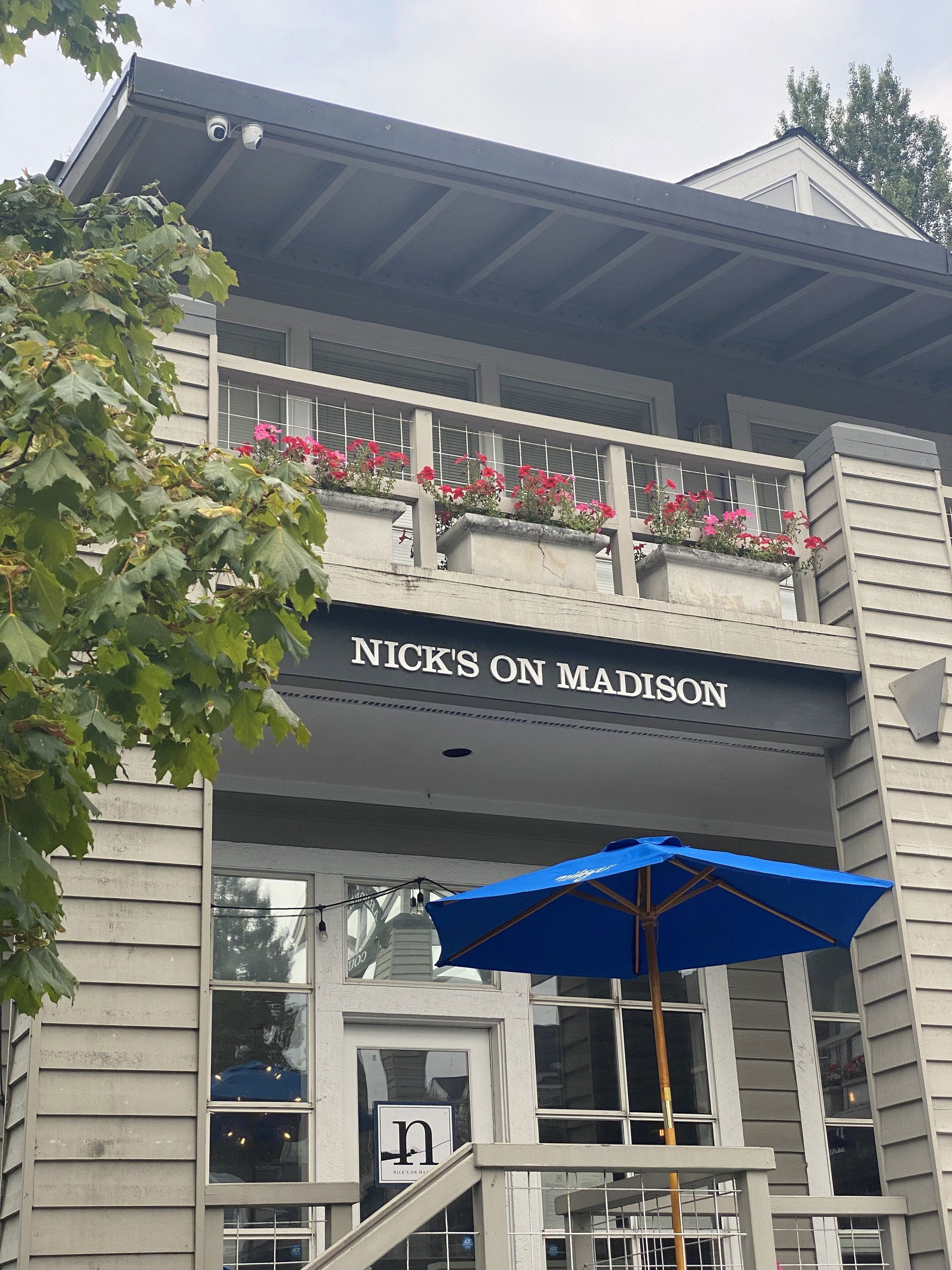 Nick's on Madison, Restaurant in Seattle