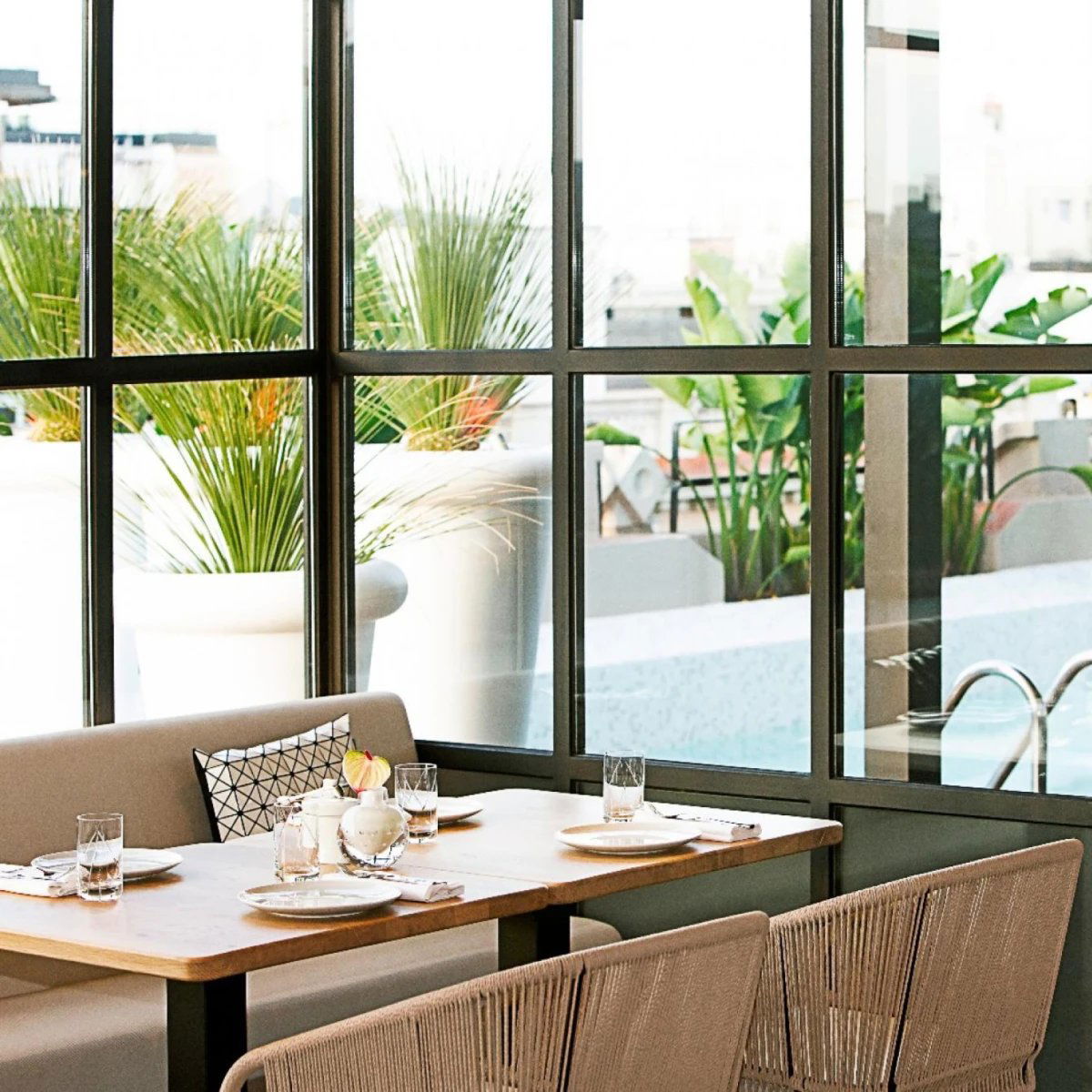 Glass Restaurant, Restaurant in Barcelona