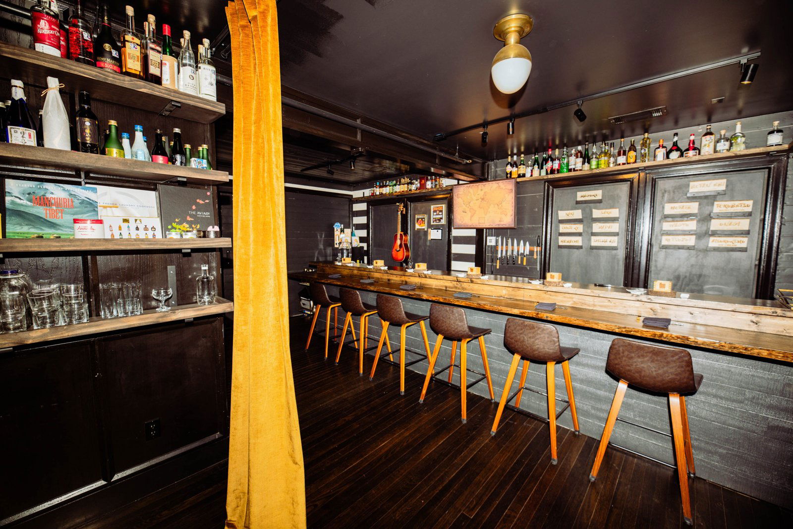Toshokan, Restaurant in Austin