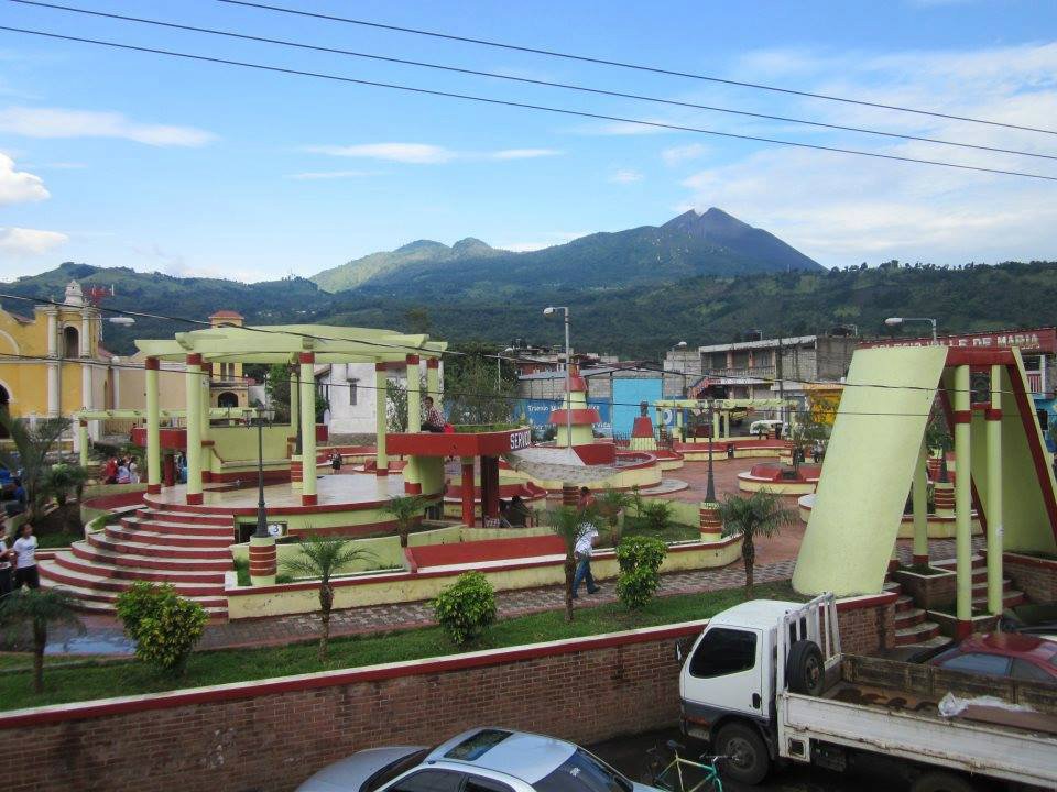 Pacaya, Restaurant in San Vicente Pacaya