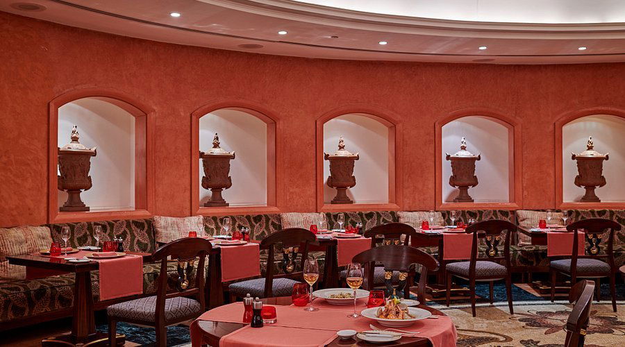 Fresca Mediterranean Bistro and Lounge, Restaurant in Alexandria