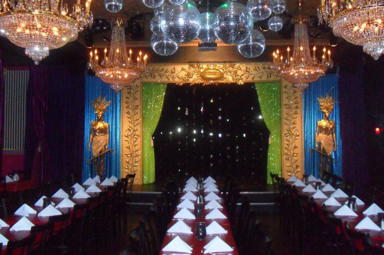 Lips, Restaurant in New York City