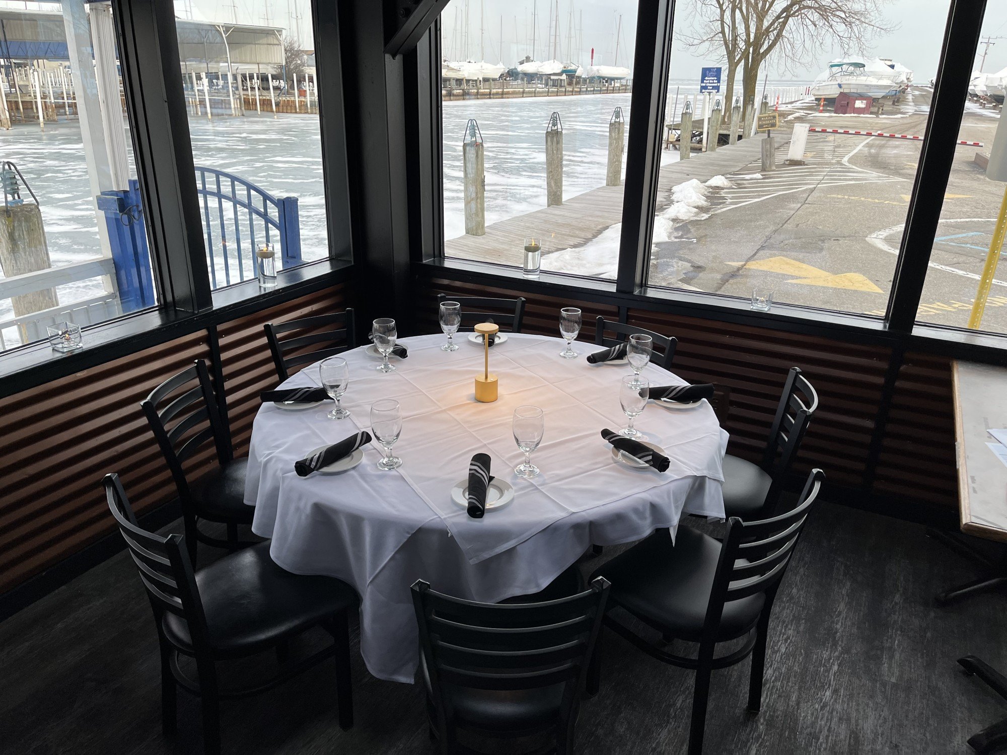 HOOK restaurant in St Clair Shores, United States