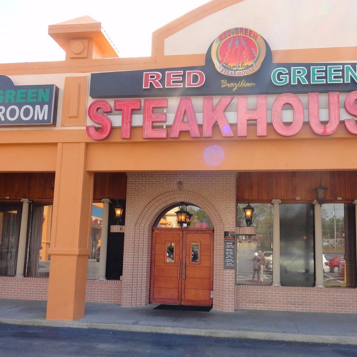 Red & Green Brazilian Steakhouse restaurant in Doraville, United States