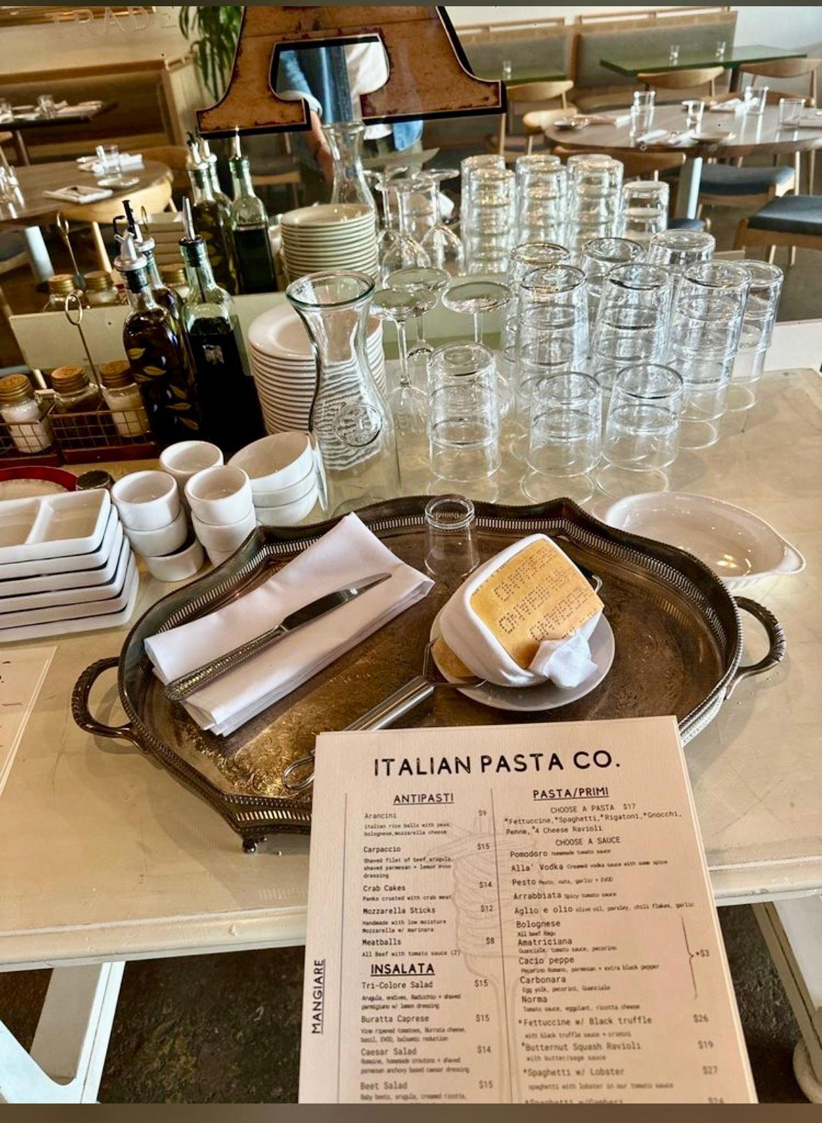IL NIDO restaurant in Sherman Oaks, United States