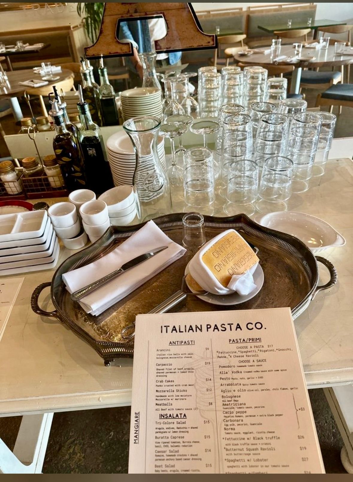 IL NIDO restaurant in Sherman Oaks, United States