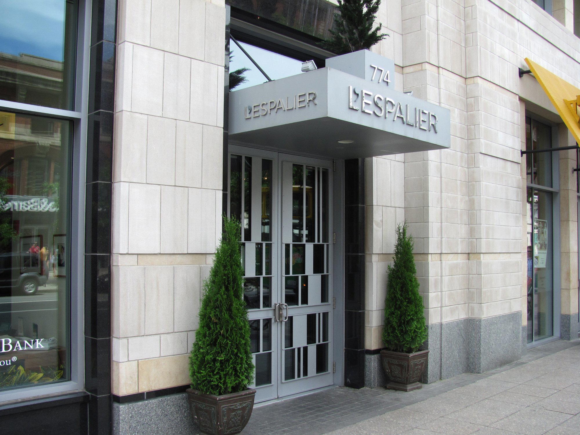 Espalier restaurant in Boston, United States