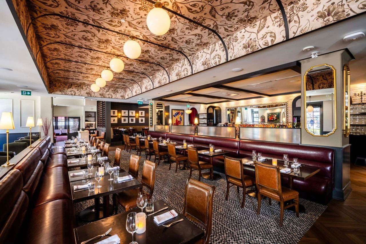 Biff's Bistro, Restaurant in Toronto
