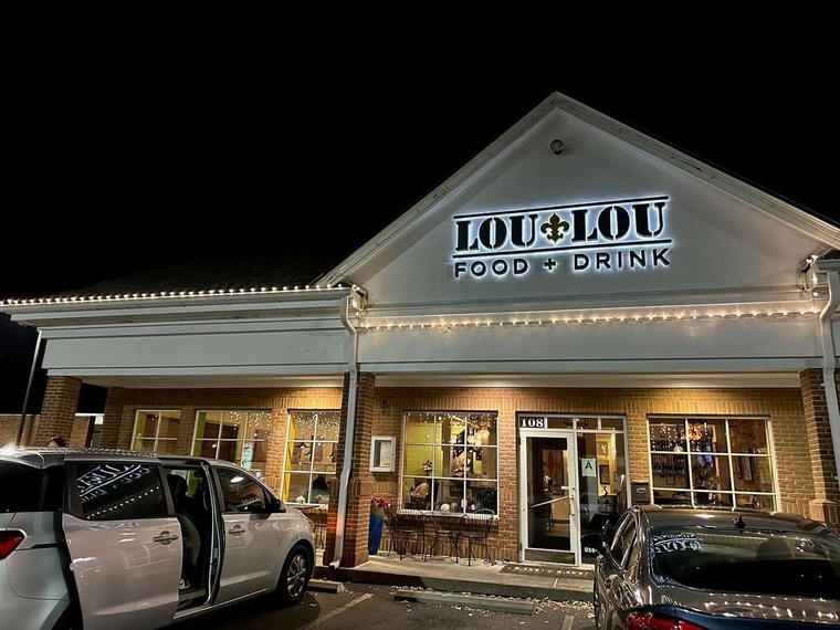 Lou Lou Food & Drink, St Matthews, United States