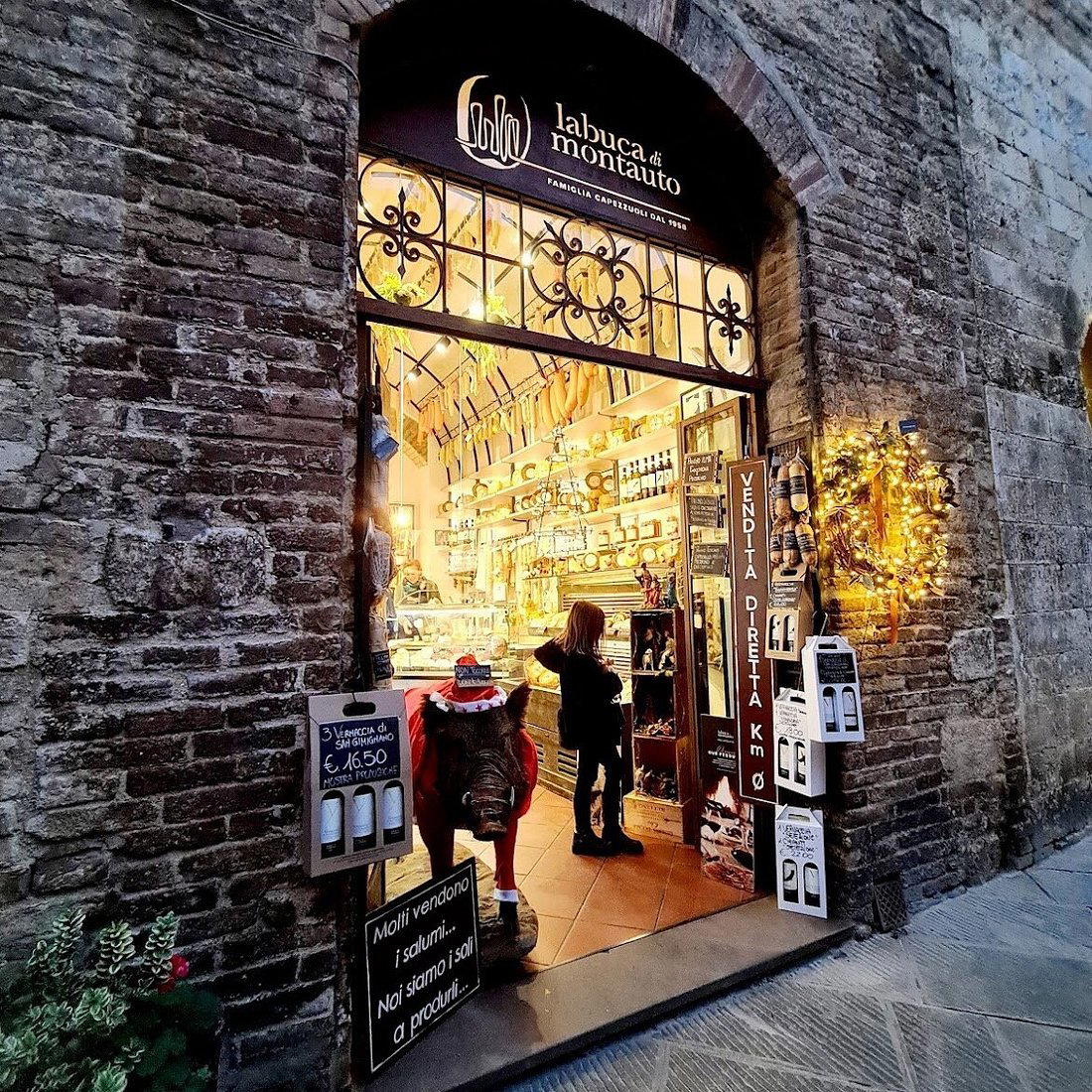 La Buca di Montauto restaurant in San Gimignano, Italy