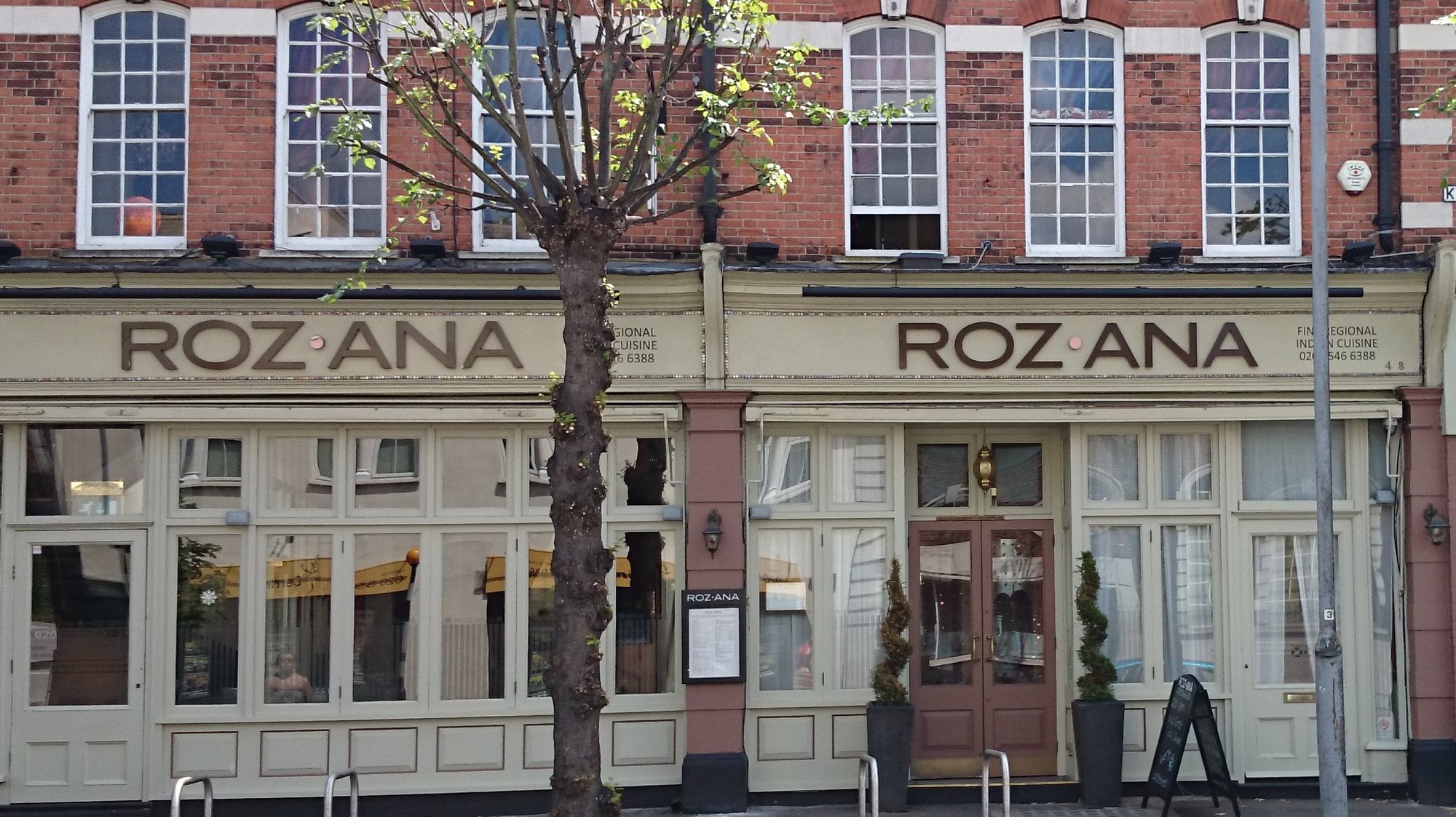 Roz Ana
