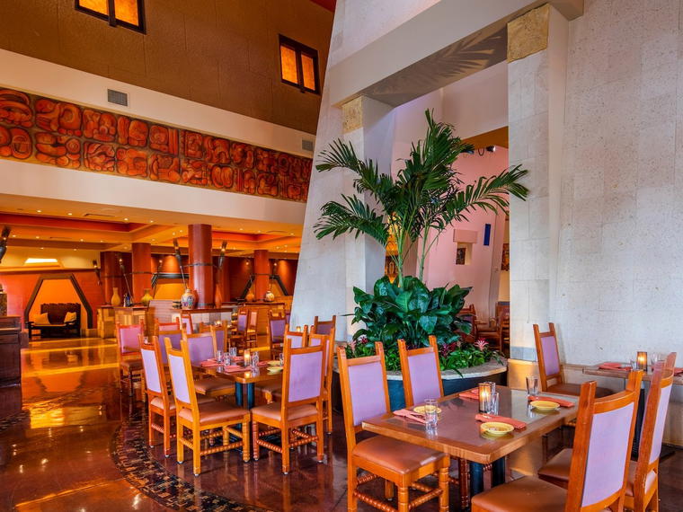 Maya Grill, Orlando, United States