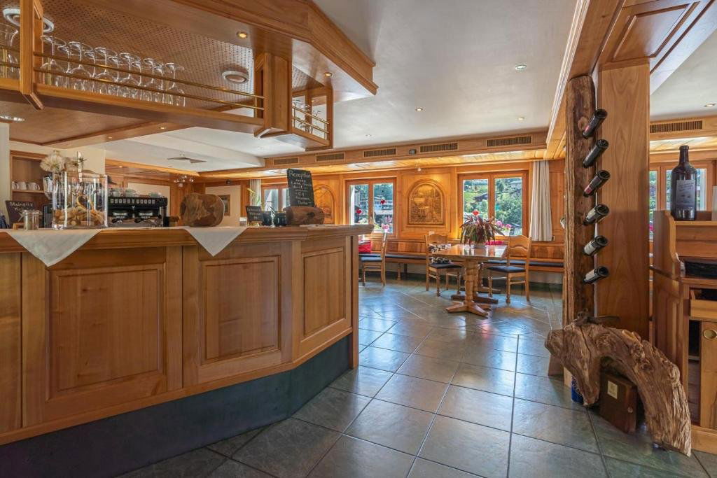 Hotel Restaurant - STRAUSS, Restaurant in Fiesch