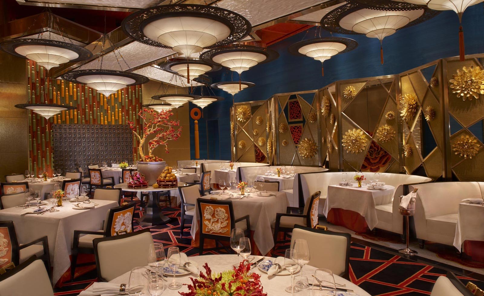 Wynn Macau Hotel - Golden Flower restaurant in Macau, China
