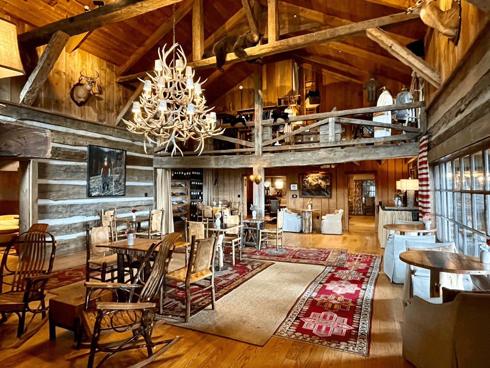 The Swag, Restaurant in Waynesville