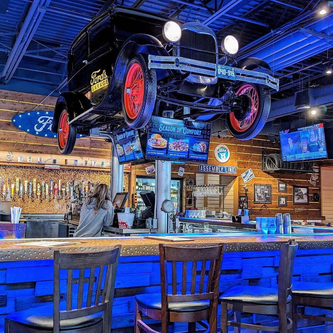Ford's Garage, Kissimmee, United States