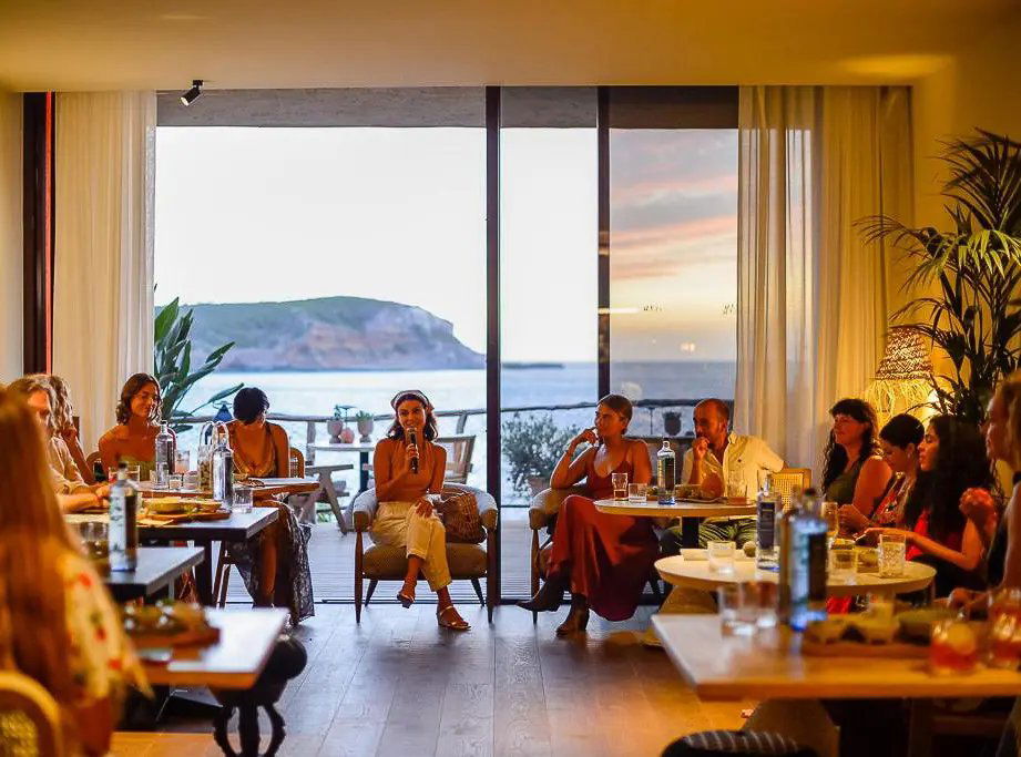The Beach Caves, Restaurant in Ibiza