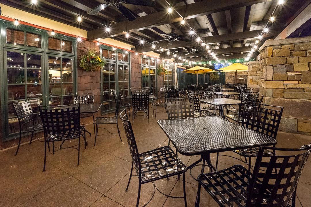 Village Tavern restaurant in Winston Salem