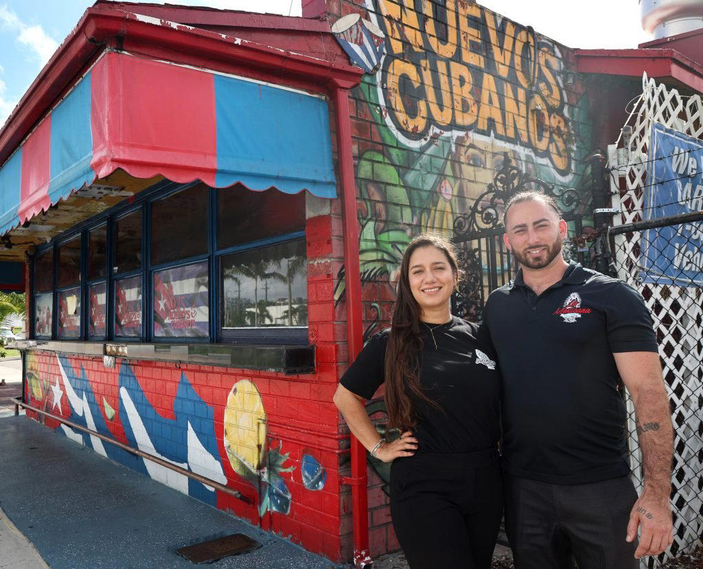 925 Nuevos Cubanos, Fort Lauderdale, United States