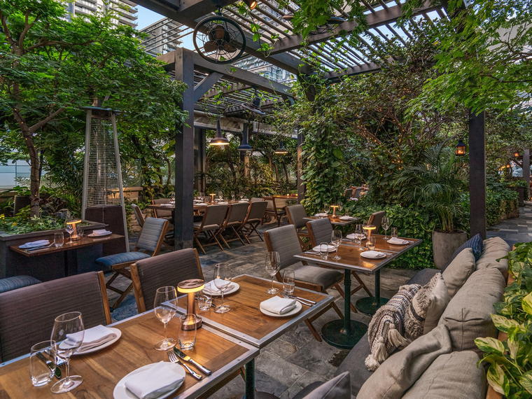 Quinto Miami, Miami, United States
