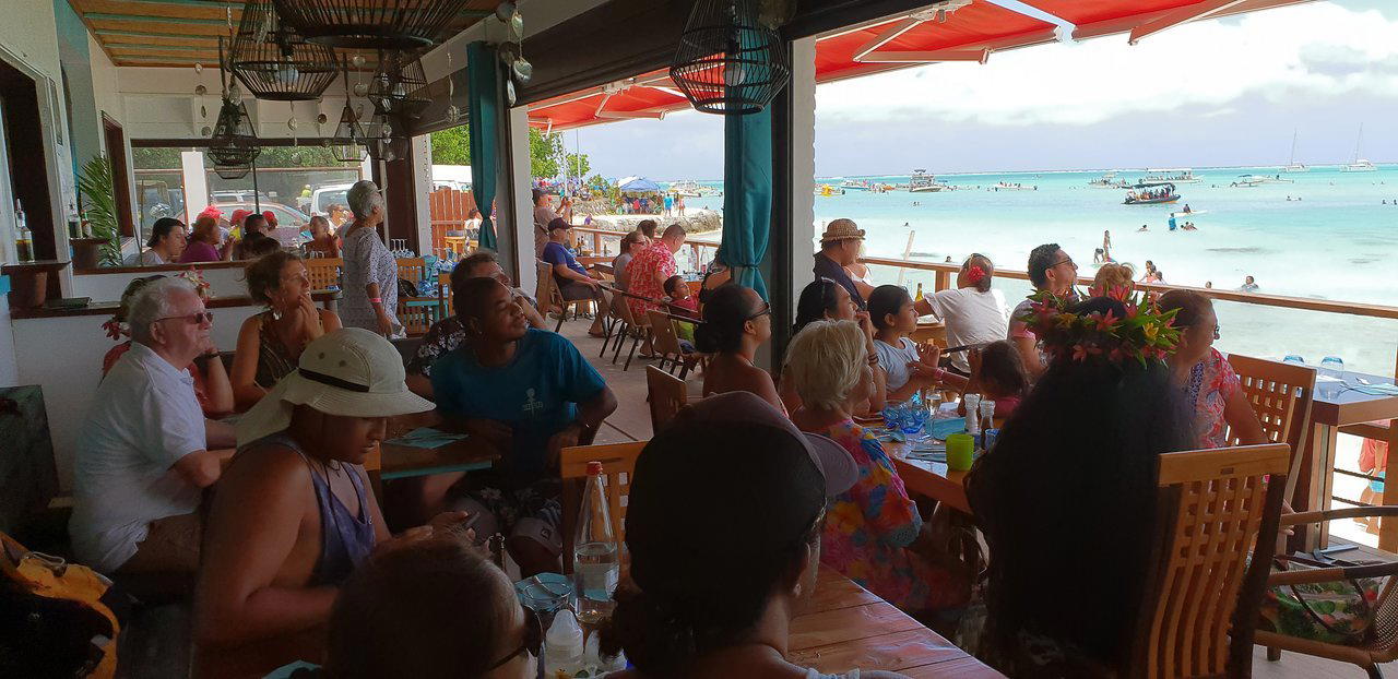 Bora Bora Beach Club restaurant in Bora Bora